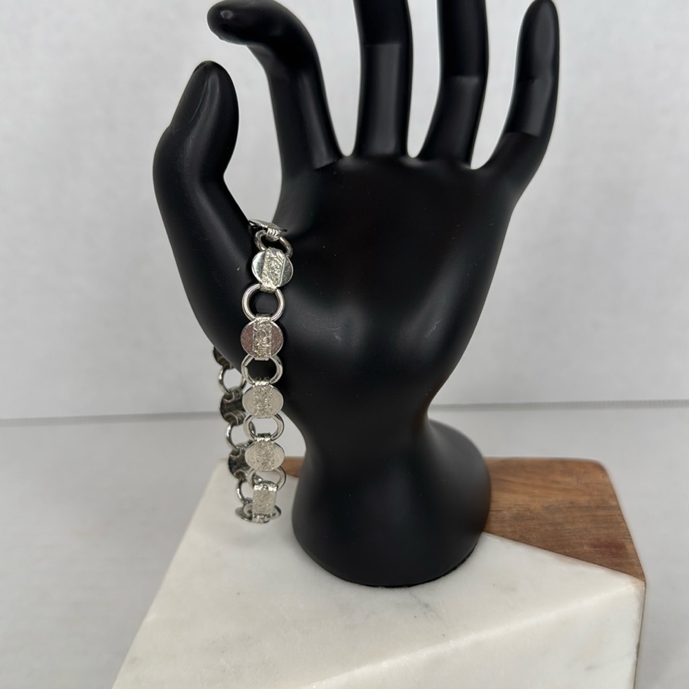 Sarah Coventry Silver Tone Floral Chain Bracelet